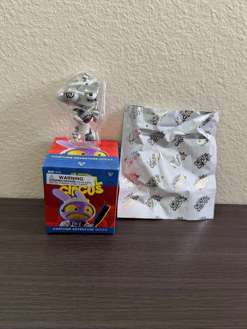 The Amazing Digital Circus Costume Adventure Blind Box Figure - Zooble